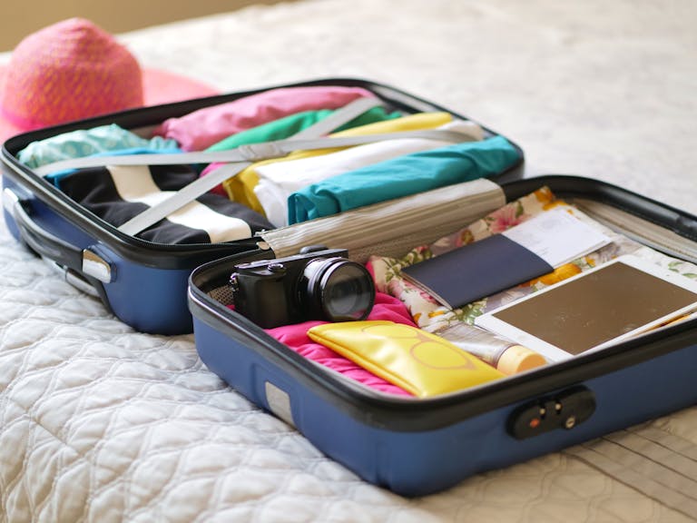 Wie viele Kilogramm kann man in einen Koffer packen, ohne ihn zu beschädigen?